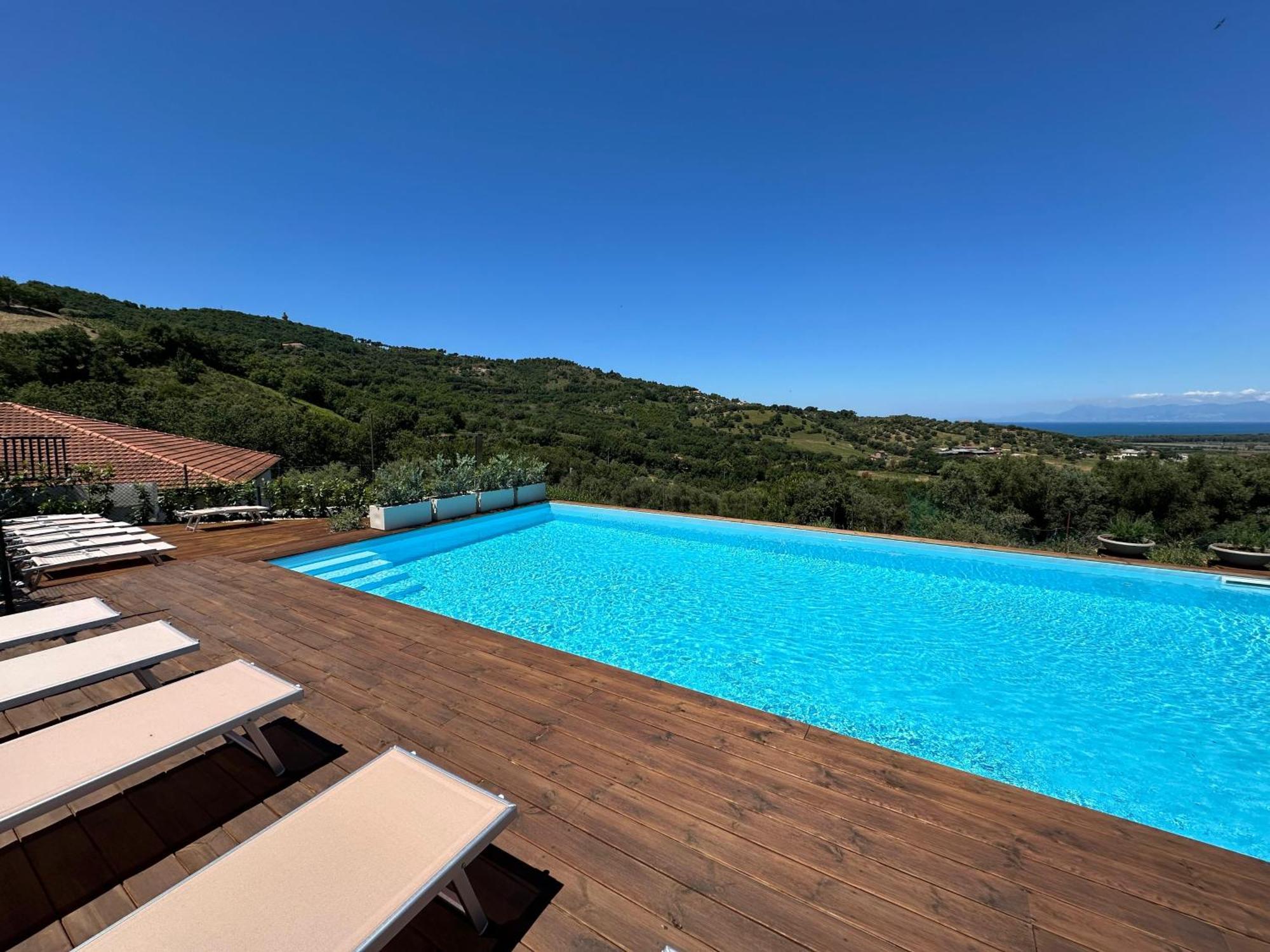 Il Poggio Del Cilento Country House Agropoli Εξωτερικό φωτογραφία